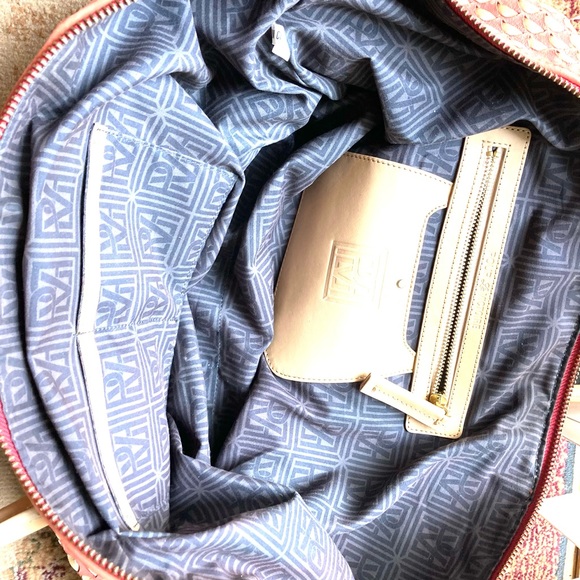 Pour La Victoire Leather basketweaved Authentic Extra Large Tote  Tan/Orange - Picture 14 of 16